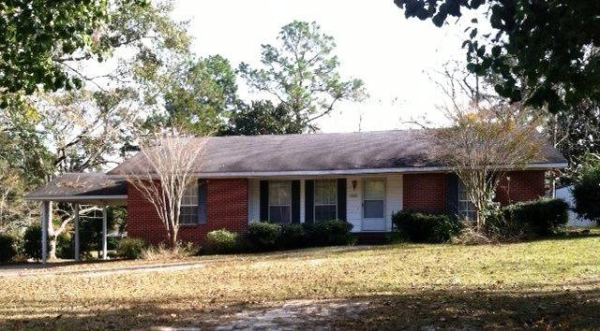 1106 1st Street, Andalusia, AL 36420 