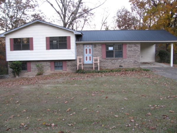 163 Scenic Cir, Eastaboga, AL 36260 