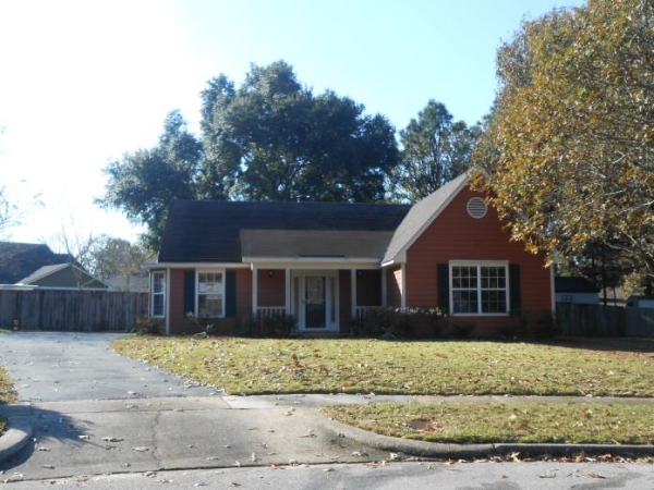 3113 Autumn Ridge, Mobile, AL 36695 