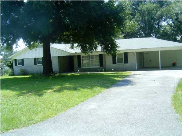 1550 Crestview Dr, Mobile, AL 36693 