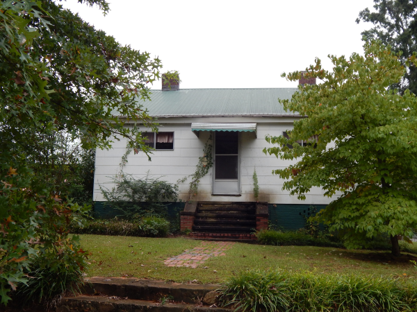 202 Wellington Street, Valley, AL 36854 