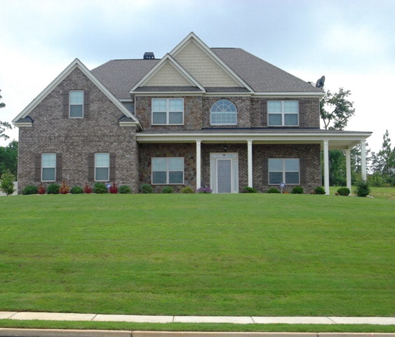 62 Bradley Dr, Fort Mitchell, AL 36856 