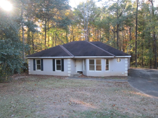 469 Lee Road 769, Smiths Station, AL 36877 
