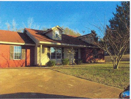 386 Meadowview Dr, Elmore, AL 36025 