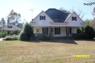 3109 County Road 61, Roanoke, AL 36274 