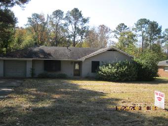 604 E 6th Ave, Linden, AL 36748 