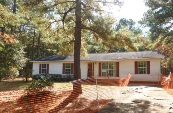 615 Sherwood Trl, Newton, AL 36352 