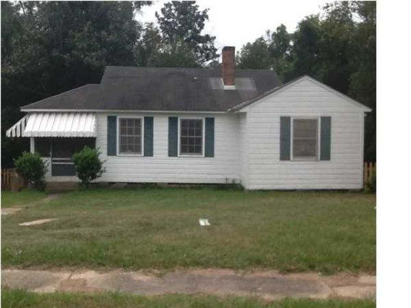 2009 Gimon Cir, Mobile, AL 36605 