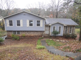 504 15th Ct NW, Center Point, AL 35215 