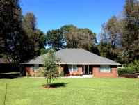 1985 Pecan Lane, Robertsdale, AL 36567 