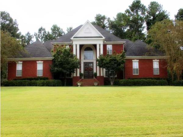203 Doubletree Ln., Florence, AL 35634 