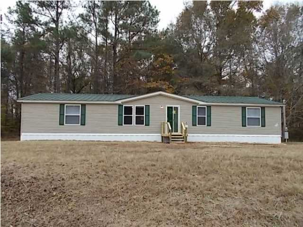 1628 Price Road, Wetumpka, AL 36093 