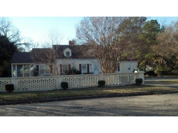 3206 S Perry Street, Montgomery, AL 36105 