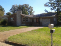 110 Oak Dr, Tuscumbia, AL 35674 