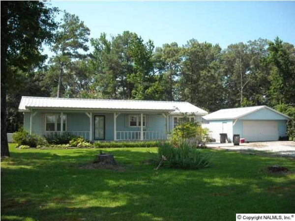 1708 County Road 316, Trinity, AL 35673 