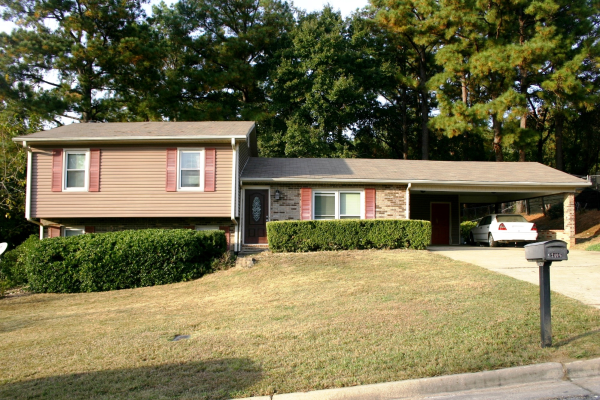 2406 Beacon  Street, Phenix City, AL 36867 