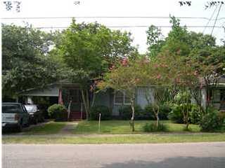 69 Grant St. W., Chickasaw, AL 36611 