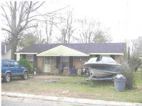 165 5th Ave, Chickasaw, AL 36611 