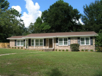 1050 Westbrook Dr, Mobile, AL 36618 