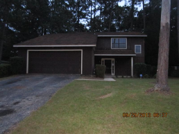 6413 Green Forest Dr, Mobile, AL 36618 