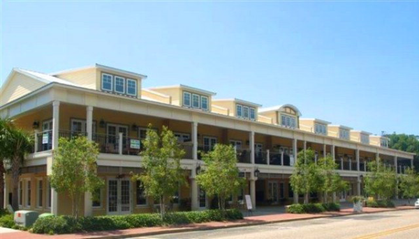 50 South Church Street 13, Fairhope, AL 36532 