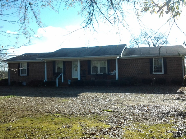 1046 County Road 88, Lexington, AL 35645 