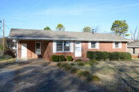 1103 Louise Ave, Muscle Shoals, AL 35661 