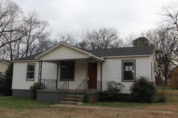 3705 7th Avenue SW, Huntsville, AL 35805 