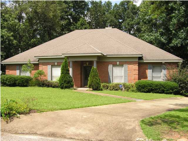 357 Dogwood Ridge, Wetumpka, AL 36093 