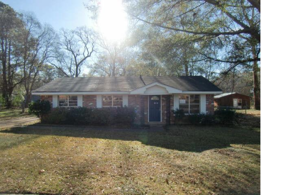 60 Pontiac Pl, Coosada, AL 36020 