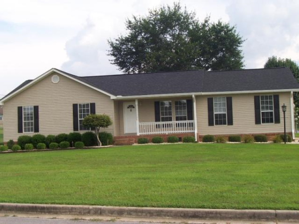 10 Cahaba Ln, Oxford, AL 36203 