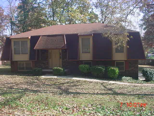 6201 Gunter St, Anniston, AL 36206 