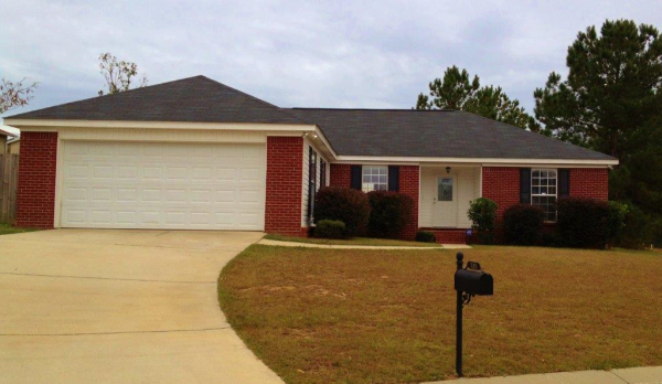 135 Thistlewood, Dothan, AL 36301 