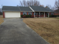 4465 Hogan Road, Deatsville, AL 36022 