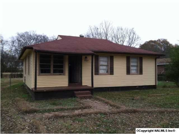 4102 Broyles Avenue SW, Huntsville, AL 35805 
