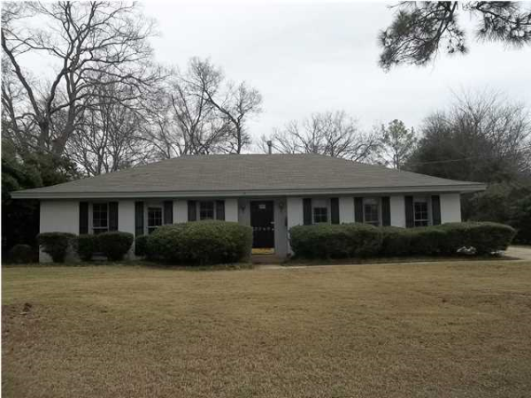 3349 Sommerville Dr, Montgomery, AL 36111 