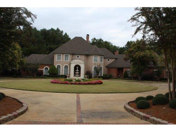 400 Woodside Drive, Montgomery, AL 36114 