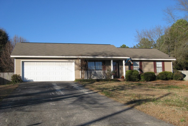 2744 Meadow Place, Northport, AL 35475 