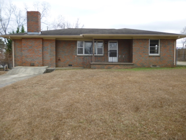 1212 Ackers St SW, Cullman, AL 35055 