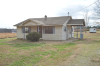 1510 Flatwoods Rd, Tuscumbia, AL 35674 