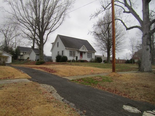 701 2ND AVE, Cullman, AL 35055 