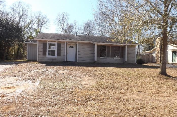 770 Trailwood Drive E, Mobile, AL 36608 