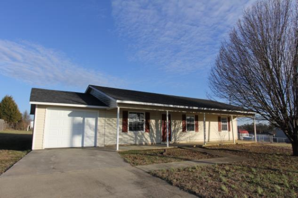 4915 Lakeplace Rd, Cedar Bluff, AL 35959 