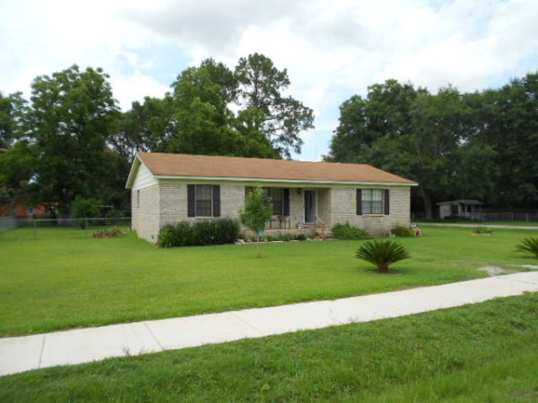 202 West Jackson Street, Summerdale, AL 36580 