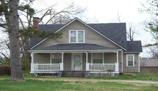 365 Old Wire Road, Springdale, AR 72764 