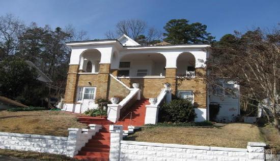 628 Prospect Avenue, Hot Springs National Park, AR 71901 
