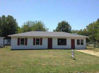 106 W Easy St, Jonesboro, AR 72401 