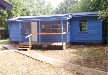 14216 Clan Ln, North Little Rock, AR 72113 