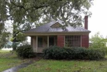 808 Pine St, Crossett, AR 71635 