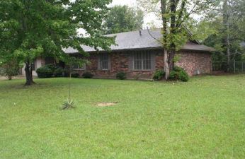 6802 Wilhelmina Cv, Pine Bluff, AR 71603 